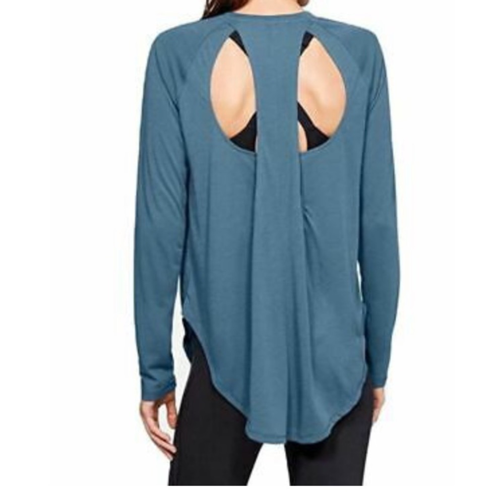 Under Armour blue workout top designed back long sleeve active wear size XL​​​